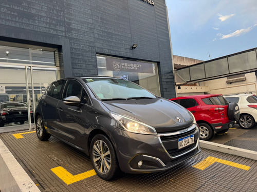 Peugeot 208 1.6 Feline Tiptronic