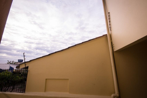 Casa 4 Dormitórios, 318m² Na Cavalhada - Ca1022