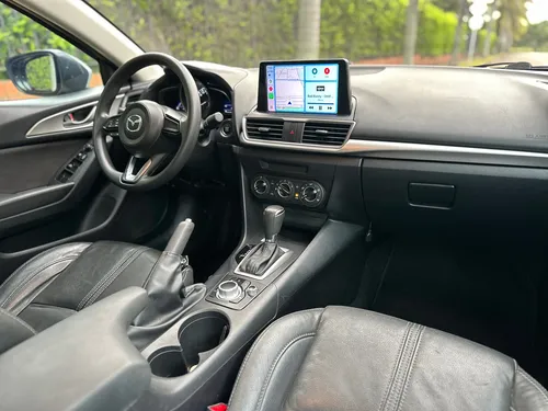 Mazda 3 Sedan Automático Con Cuero