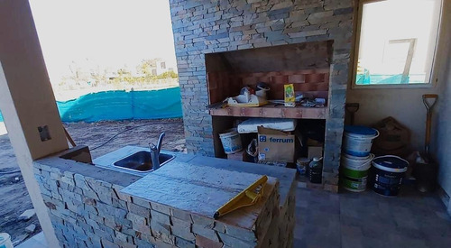Imagen 25 de 28 de Casa En Venta En San Ramiro - Pilar Del Este