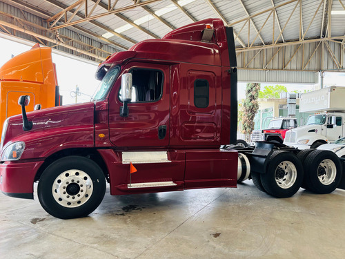 Freightliner Cascadia 2018 Con 3 Meses De Garantia
