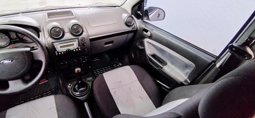 Ford Fiesta 1.6 Ambiente Mp3