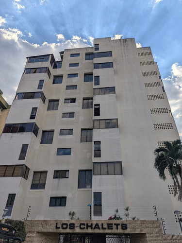 (ata-1671) Apartamento En La Trigaleña, Res. Los Chalets. Luz Coelho