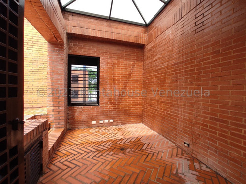 Ls Vende Casa Multiniveles Colinas De Tamanaco