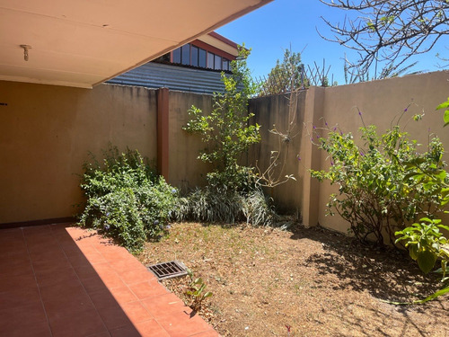 Imagen 10 de 20 de Venta Casa En San Rafael Heredia, De 1 Piso, Con Patio Amplio Y Hermosa Terraza, Toda Construida En Block, Con Accesibilidad A Trasporte Publico Y Centros Educativos