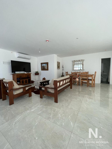 Departamento En Venta En Edificio Miami Boulevard Ii, A Pasos Del Mar