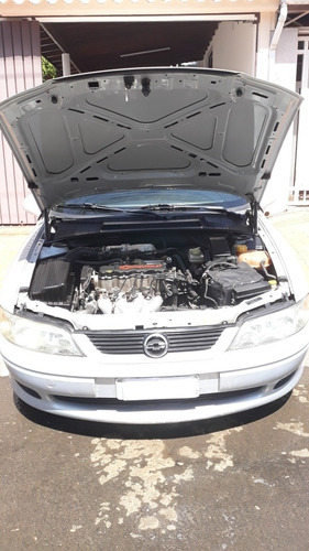 Chevrolet Vectra 2001 2.2 Gls 4p