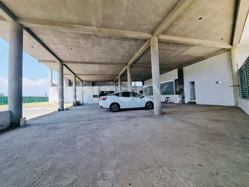 Renta Bodega Y Terreno Comercial A Pie De Carretera San Martin Texmelucan Puebla