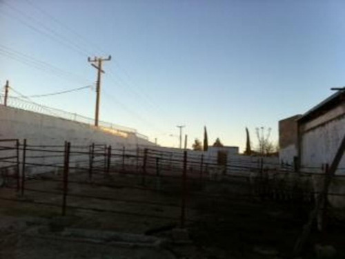 5,356 M2 Y 1,845 M2 Chih Pte Sur Esquina Sobre Carretera Ofoldir 030822