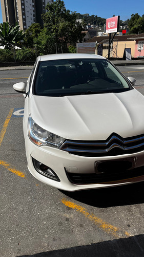 Citroën C4 Lounge 2.0 Tendance Flex Aut. 4p