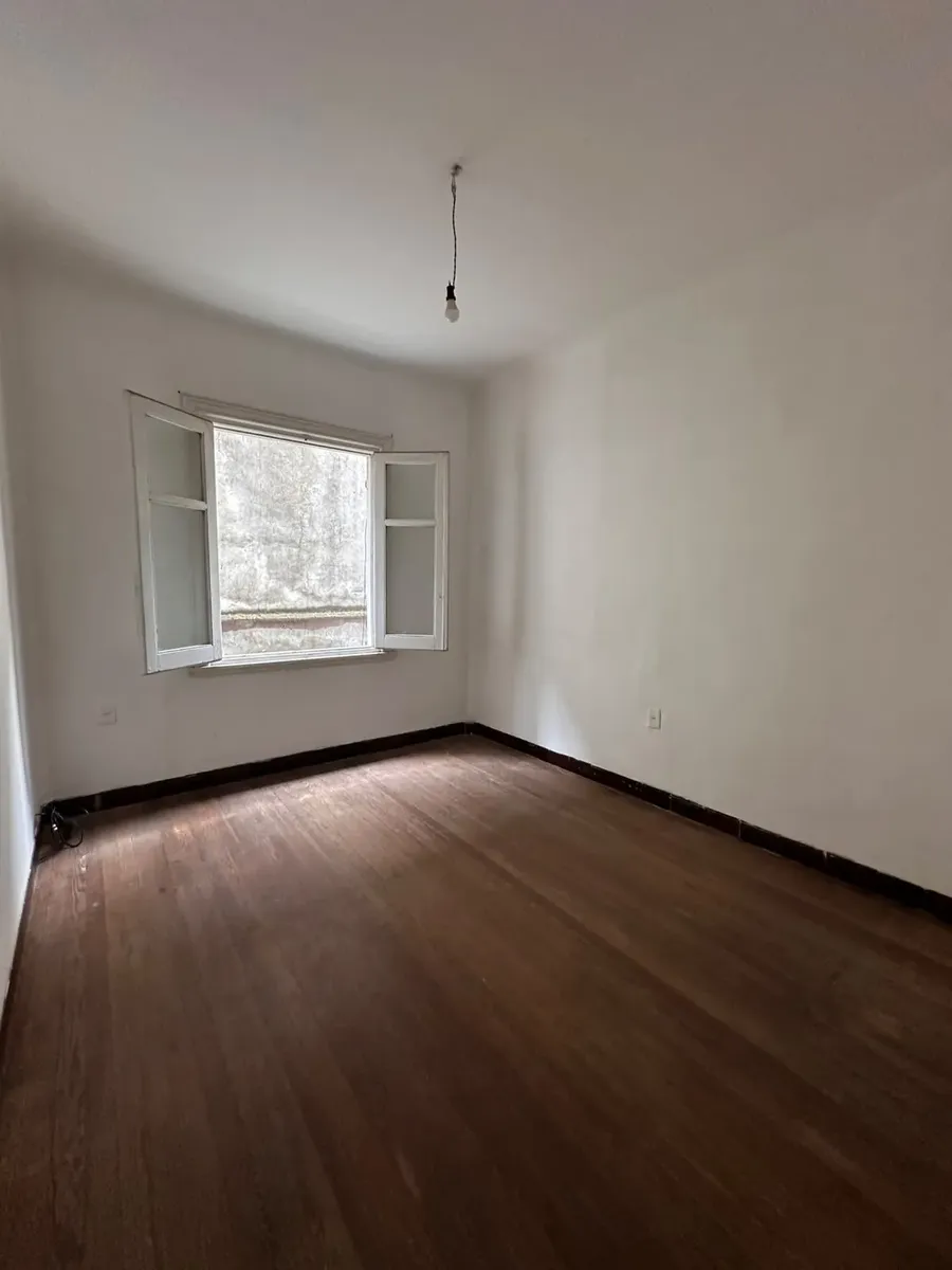 Buen Apartamento De 3 Dormitorios En El Centro · Foto 5