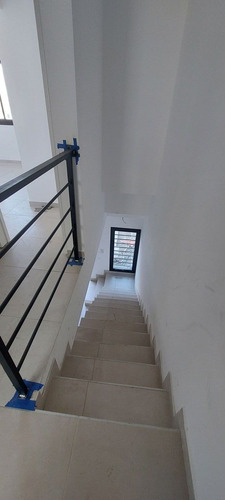 Imagen 5 de 13 de Departamento En Venta En Monte Grande