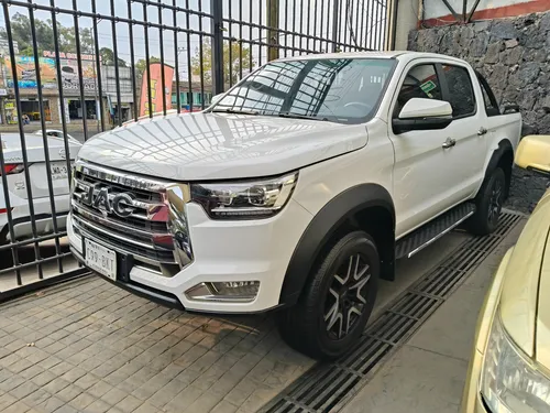 JAC Frison T8