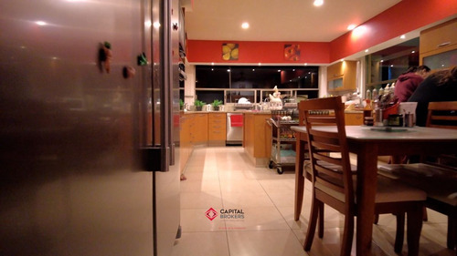 Casa De Lujo Con Alberca En Venta En Colinas De San Javier Villa Universitaria