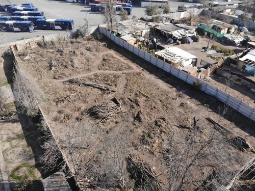 1500 M2 Terreno 125 Construido. Calle Antonio Varas.
