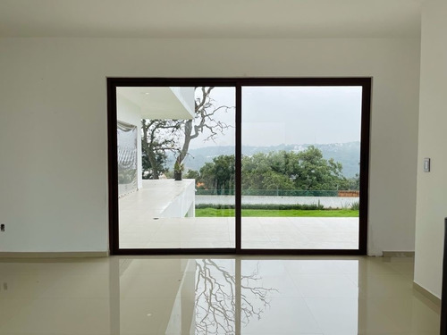 Imagen 5 de 30 de Casa Estilo Minimalista En Venta, Fincas De Sayavedra. Atiza