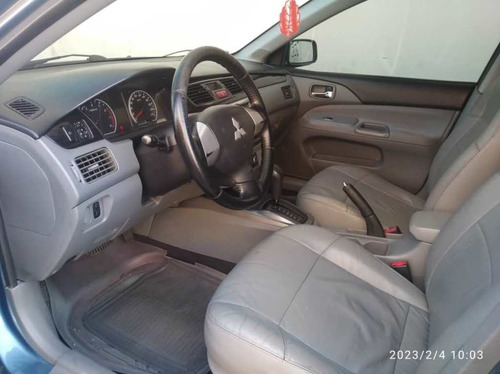 Imagen 6 de 10 de Mitsubishi Lancer Touring 2012