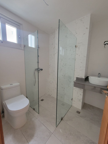 Apartamento En Ensanche Naco - 3 Habitaciones + Estudio