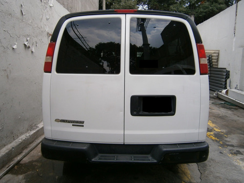 Chevrolet Express 2013 15 Pasajeros