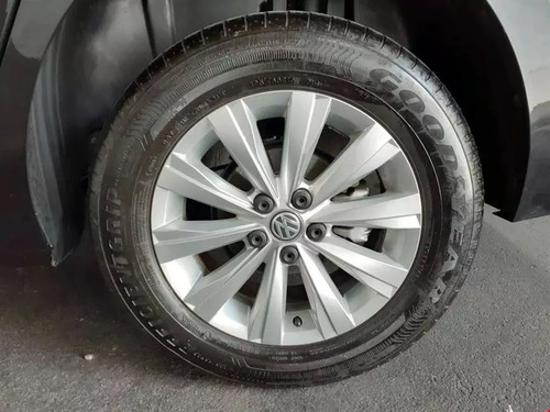 Imagem 11 de 12 de Volkswagen Virtus 2018 1.0 Comfortline 200 Tsi Aut. 4p