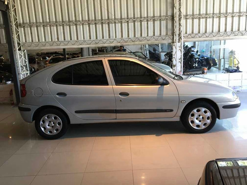 Renault Megane 1600 16v - Muy Buen Estado - Defranco Motors