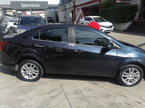 Imagen 6 de 15 de Chevrolet Sonic 2016 4p Ltz L4/1.6 Aut