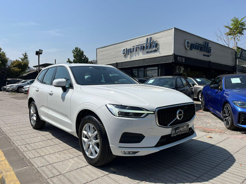 Volvo Xc60 T5 Momentum Awd 2020