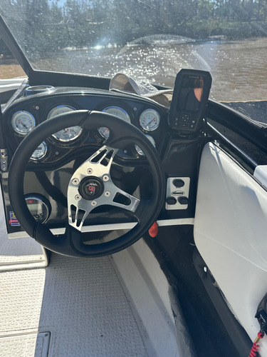 Geuna 185 Con Motor Mercury 115hp 4 Tiempos