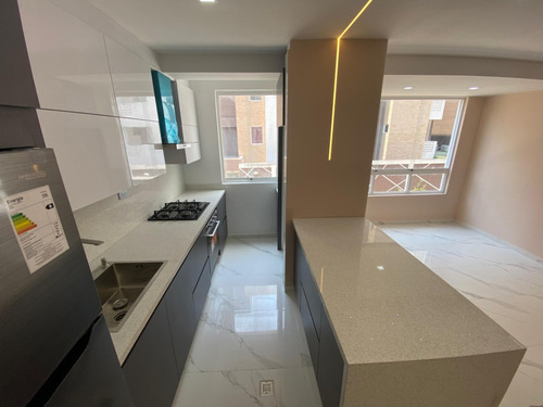 Exclusivo Apartamento En Venta En Las Delicias 04js