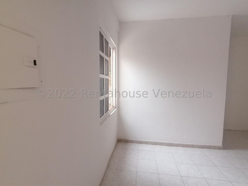 Imagen 21 de 30 de Casas En Venta En El Paraiso, Cabudare, Lara / Código Flex: 22-25101 & 0424 556 57 59 Monica C-