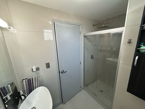 Espectacular Apartamento Amoblado Venta En Escampadero Kr