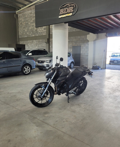 Impecable Como Nueva Yamaha Fz25 Año 2021 Con Solo 8.900 Km 