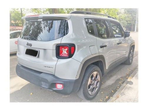 Imagem 3 de 10 de Jeep Renegade Sport 1.8 4x2 Flex 16v Aut.
