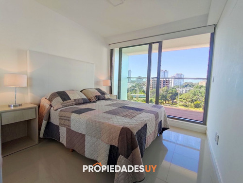 Imagen 18 de 26 de A La Venta Un Dormitorio Y Medio A Pasos De Rambla Brava - Punta Del Este
