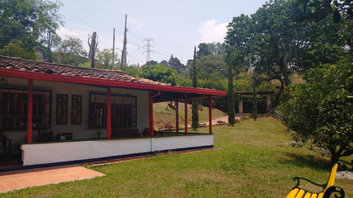 Imagen 3 de 7 de Venta Hermosa Finca De Recreo En El Hatillo