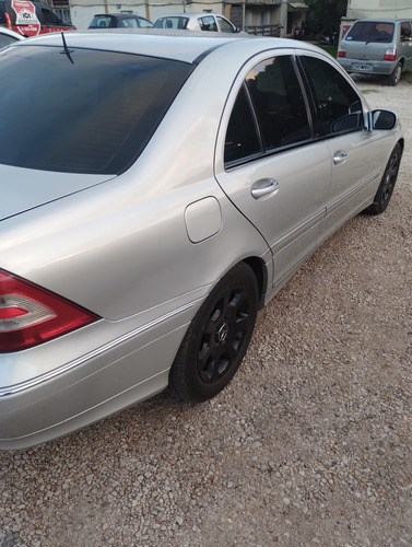 Mercedes-Benz Clase C 2.0 C200 Komp Elegance At