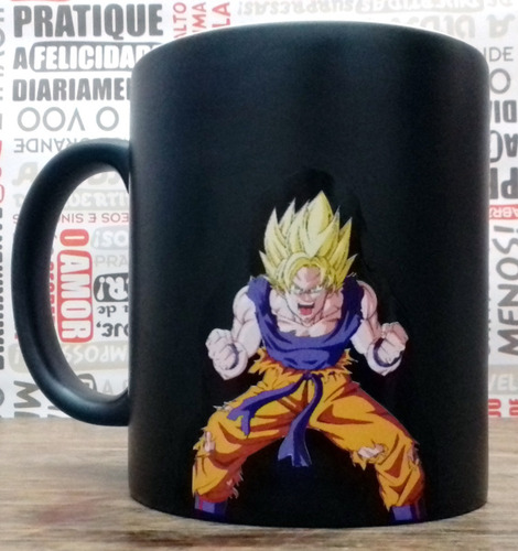Caneca Mágica Goku Super Sayajin Vs. Freeza - Dragon Ball Z