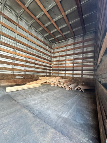 Bau De Aluminio Com 9,30m Caminhao Truck