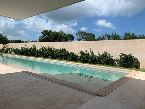 Exclusivos Lotes Residenciales En Venta, Priv El Cortijo Con Amenidades De Lujo