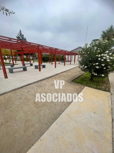 Liquidación Casa Con 3d - 2b En Condominio Los Alerces.