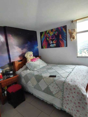 Imagen 14 de 16 de Venta De Apartamento Calasanz