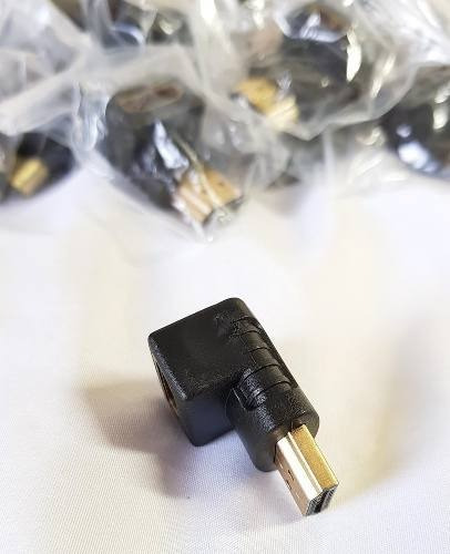 Imagem 2 de 9 de Adaptador Curva Hdmi Em L 90 Graus Macho X Femea Tv Parede