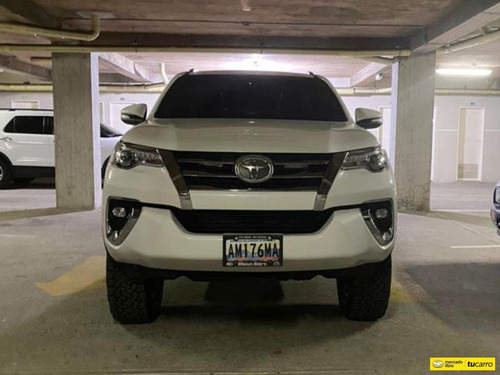 Toyota Fortuner Dubai Vxr - Automatica