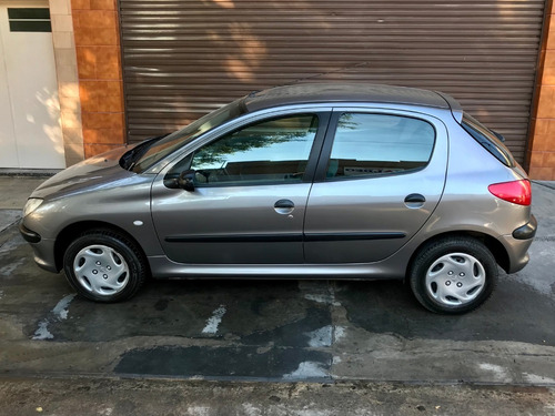 Peugeot 206 1.6 Xr Premium Xs Xt Premium Sw
