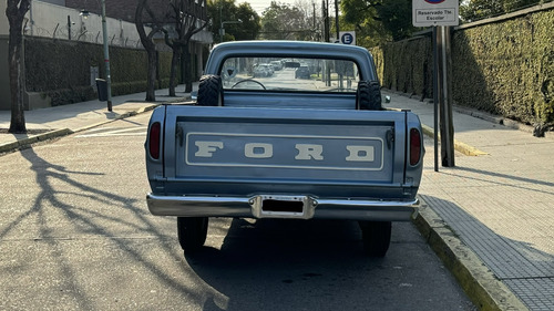Ford F-100 3.6 Lujo