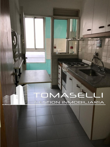 Alquiler - Departamento De 3 Ambientes Con Cochera - Villa Madero