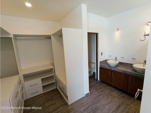 Zibatá Qro Casa En Desnivel En Venta Qh244556