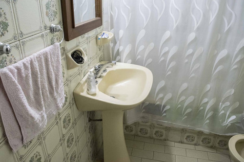 Imagen 11 de 21 de Casa En Venta 5 Ambientes Florida