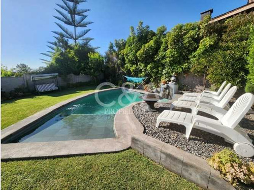 Casa Con Gran Patio, Excelente Ubicacion 5dor (71237)