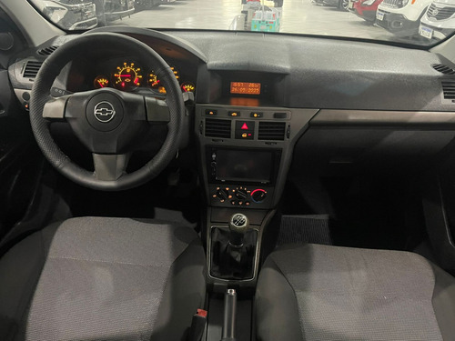 Chevrolet Vectra 2.0 MPFI EXPRESSION 8V FLEX 4P AUTOMÁTICO